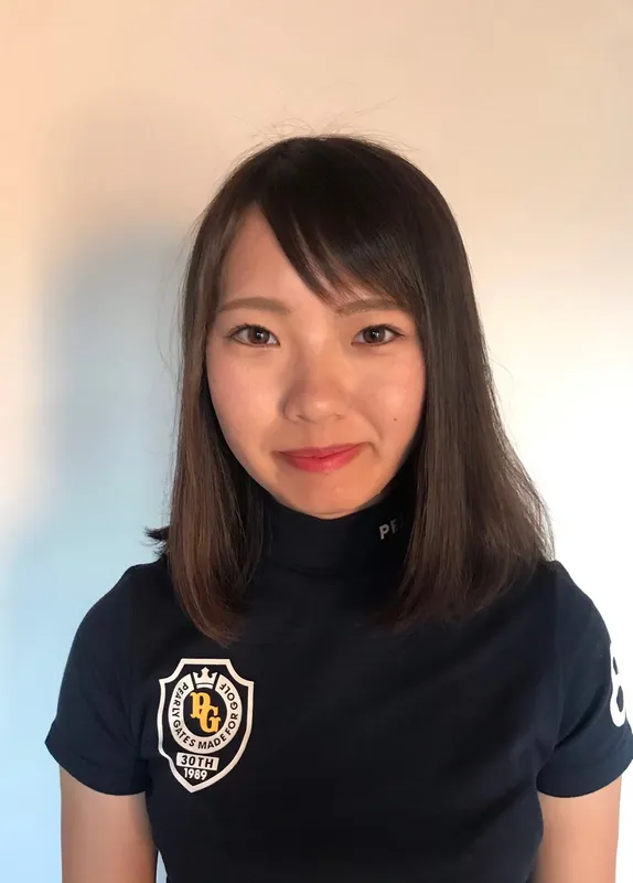 髙久ゆうな